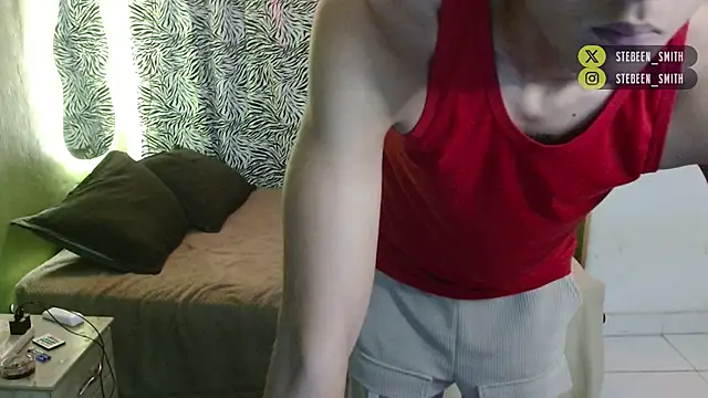 Snapshot of Kurt_williams1 chatting on July 15, 2026, 12:01 pm Kurt williams1 online show from July 15, 2026, 12:01 pm