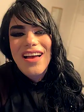 Snapshot of rikiisaac5 chatting on November 9, 2025, 6:39 am rikiisaac5 online show from November 9, 2025, 6:39 am