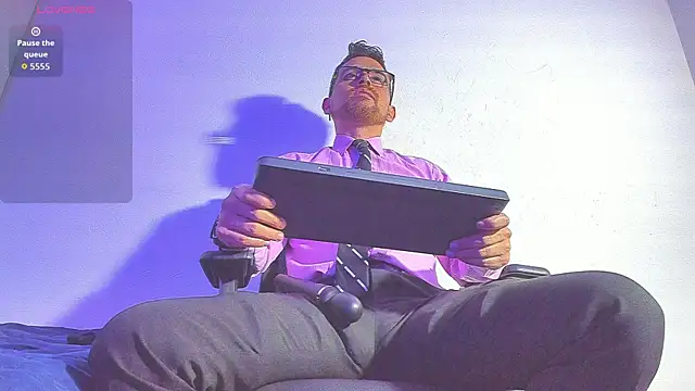 Snapshot of Prince1_dark chatting on November 24, 2025, 5:18 am Prince1 dark online show from November 24, 2025, 5:18 am