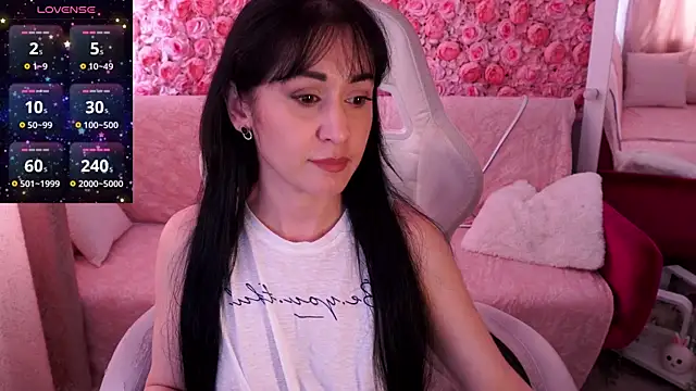 Snapshot of CarolinaaFoxyyy chatting on March 29, 2026, 12:40 pm CarolinaaFoxyyy online show from March 29, 2026, 12:40 pm