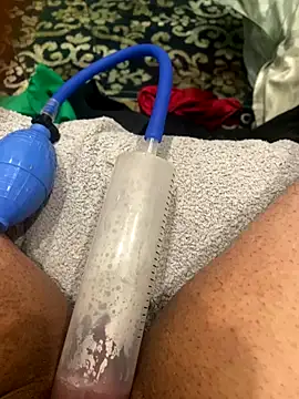 Snapshot of juicythickclit69 chatting on November 9, 2025, 10:30 am juicythickclit69 online show from November 9, 2025, 10:30 am