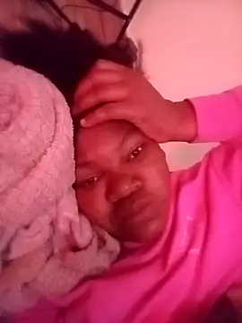 Snapshot of LightLinex chatting on November 11, 2025, 6:52 am LightLinex online show from November 11, 2025, 6:52 am