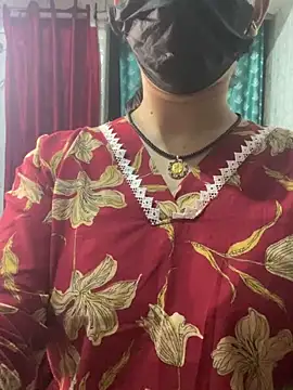 Snapshot of Red_Queen_11 chatting on December 21, 2025, 6:31 pm Red Queen 11 online show from December 21, 2025, 6:31 pm