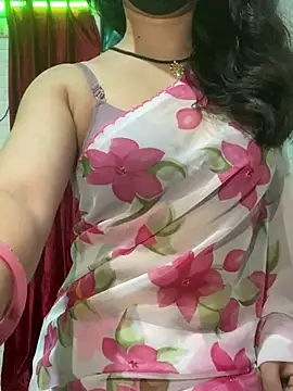 Snapshot of Red_Queen_11 chatting on February 7, 2026, 7:22 pm Red Queen 11 online show from February 7, 2026, 7:22 pm