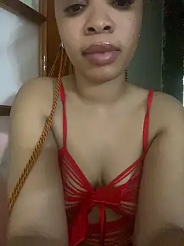 Snapshot of Nisha_102 chatting on February 6, 2026, 8:05 pm Nisha 102 online show from February 6, 2026, 8:05 pm