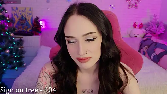 Darineko  online show from December 19, 2025, 5:00 am