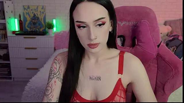 Snapshot of Darineko_ chatting on November 28, 2025, 5:29 am Darineko online show from November 28, 2025, 5:29 am