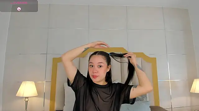 sofiaivanova online show from January 9, 2026, 3:46 am