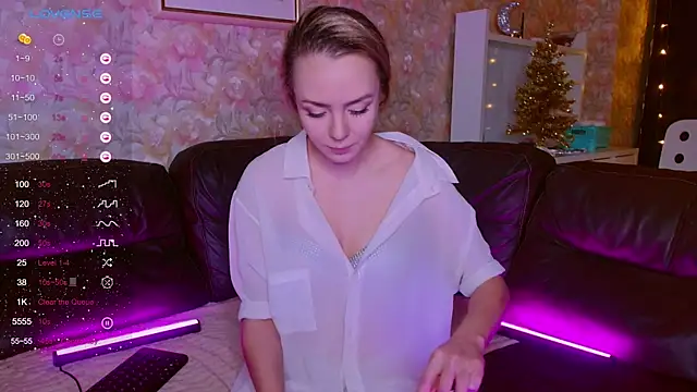 Little Rocke online show from December 5, 2025, 4:33 am