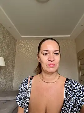 Milana8263 online show from November 15, 2025, 9:35 am