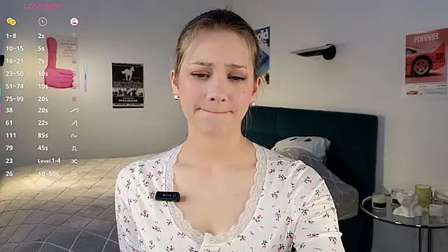 Snapshot of lolly_dollyyy chatting on December 4, 2025, 6:29 pm lolly dollyyy online show from December 4, 2025, 6:29 pm