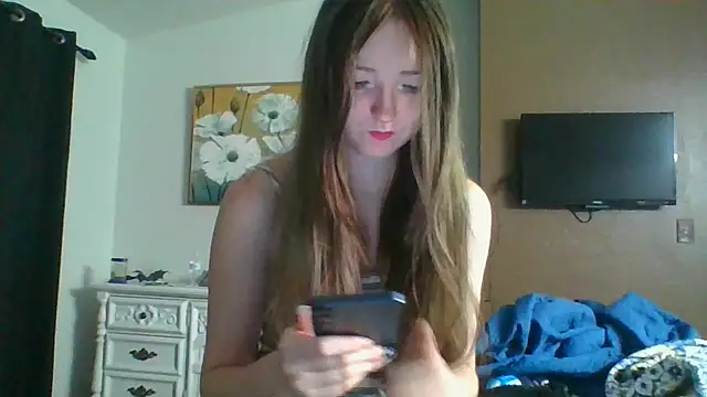 Snapshot of Kayluvs88 chatting on April 29, 2026, 4:16 am Kayluvs88 online show from April 29, 2026, 4:16 am