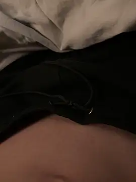 Snapshot of monsieur18cm chatting on December 21, 2025, 1:30 am monsieur18cm online show from December 21, 2025, 1:30 am