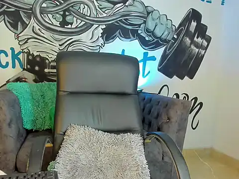 Snapshot of MISTRESS-BBCTSX chatting on February 14, 2026, 4:18 pm MISTRESS-BBCTSX online show from February 14, 2026, 4:18 pm