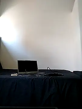 Snapshot of LWAZI_2304 chatting on November 28, 2025, 3:23 pm LWAZI 2304 online show from November 28, 2025, 3:23 pm