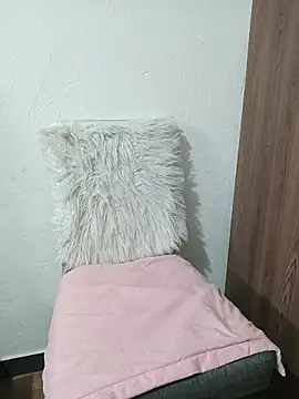 Little-Sammy online show from December 2, 2025, 4:41 pm