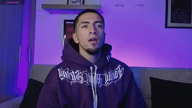 AresMassimoX online show from January 14, 2026, 4:21 pm