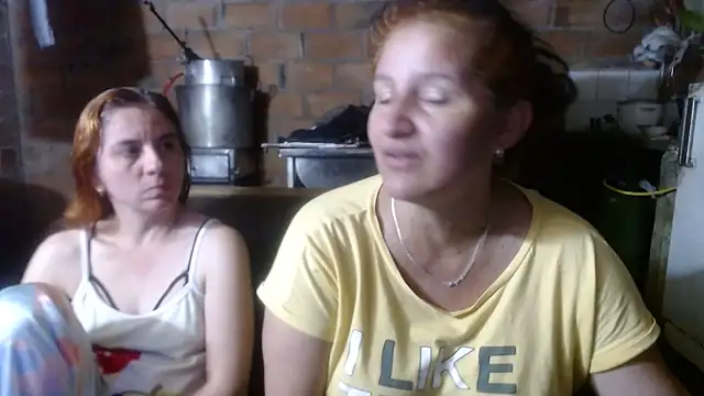 Snapshot of Sra_Angelina chatting on June 9, 2026, 3:40 am Sra Angelina online show from June 9, 2026, 3:40 am