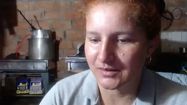 Snapshot of Sra_Angelina chatting on June 6, 2026, 6:18 am Sra Angelina online show from June 6, 2026, 6:18 am