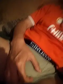 Snapshot of Gabriel_belen chatting on November 17, 2025, 7:01 am Gabriel belen online show from November 17, 2025, 7:01 am