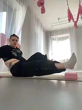 Dona Mafia online show from March 16, 2026, 5:44 am