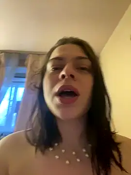 Dona Mafia online show from December 1, 2025, 10:32 pm