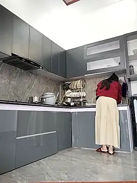   Anna    online show from January 10, 2026, 5:47 am