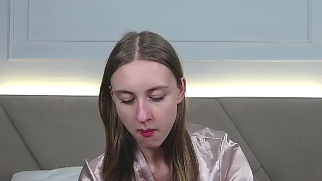 RachaelCute online show from December 2, 2025, 6:26 am