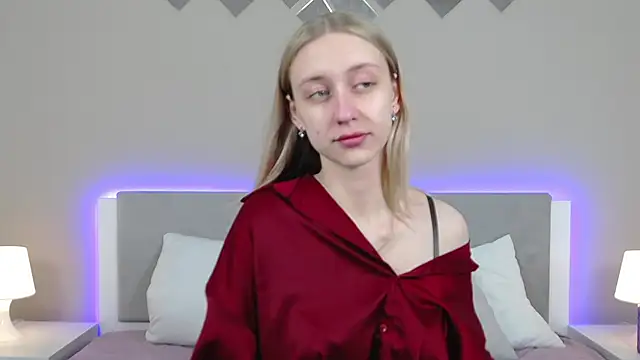 RachaelCute online show from April 3, 2026, 11:16 am