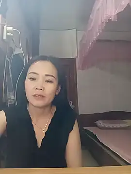 Snapshot of Feeling-hot chatting on February 10, 2026, 7:29 am Feeling-hot online show from February 10, 2026, 7:29 am