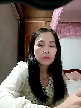 Snapshot of Feeling-hot chatting on November 26, 2025, 7:52 am Feeling-hot online show from November 26, 2025, 7:52 am