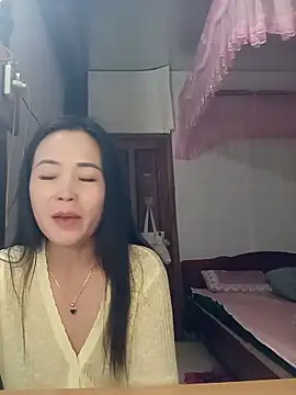 Snapshot of Feeling-hot chatting on February 14, 2026, 1:28 am Feeling-hot online show from February 14, 2026, 1:28 am