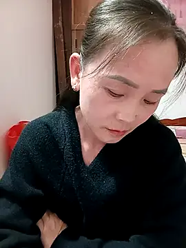 Snapshot of Feeling-hot chatting on December 20, 2025, 2:42 pm Feeling-hot online show from December 20, 2025, 2:42 pm