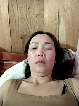 Snapshot of Feeling-hot chatting on November 21, 2025, 7:40 am Feeling-hot online show from November 21, 2025, 7:40 am