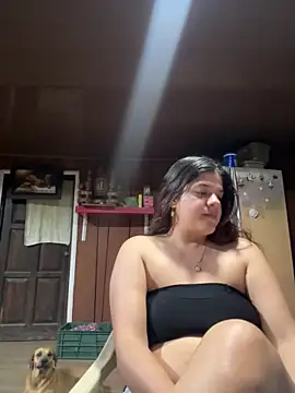 Snapshot of diamore3377 chatting on March 28, 2026, 11:28 pm diamore3377 online show from March 28, 2026, 11:28 pm