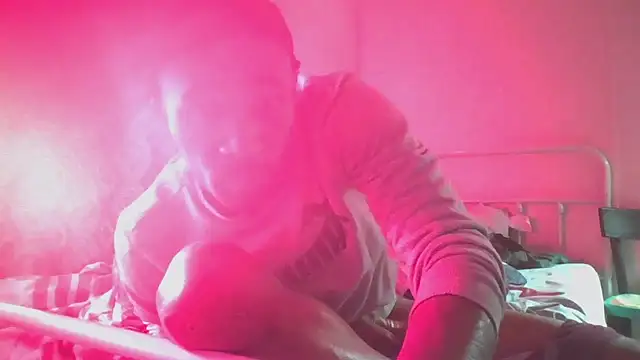 Snapshot of thatsmynega chatting on November 11, 2025, 4:29 am thatsmynega online show from November 11, 2025, 4:29 am