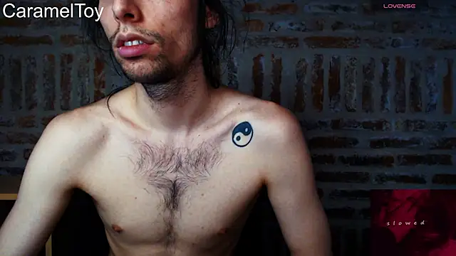 CaramelToy online show from January 18, 2026, 9:29 pm