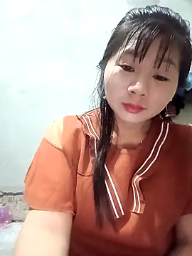 Snapshot of vangkt-cute chatting on March 19, 2026, 8:20 pm vangkt-cute online show from March 19, 2026, 8:20 pm