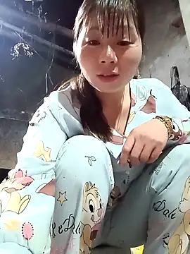 Snapshot of vangkt-cute chatting on February 14, 2026, 5:57 pm vangkt-cute online show from February 14, 2026, 5:57 pm