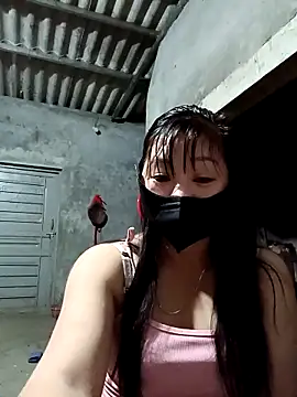 Snapshot of vangkt-cute chatting on April 15, 2026, 8:53 pm vangkt-cute online show from April 15, 2026, 8:53 pm