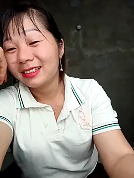 Snapshot of vangkt-cute chatting on March 19, 2026, 8:14 am vangkt-cute online show from March 19, 2026, 8:14 am