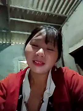 Snapshot of vangkt-cute chatting on February 4, 2026, 8:09 am vangkt-cute online show from February 4, 2026, 8:09 am