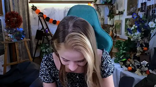 Snapshot of LeilaUvrays chatting on November 15, 2025, 8:24 pm LeilaUvrays online show from November 15, 2025, 8:24 pm