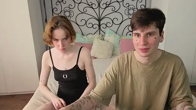 Snapshot of Danny_loves_Mary chatting on March 27, 2026, 5:05 am Danny loves Mary online show from March 27, 2026, 5:05 am