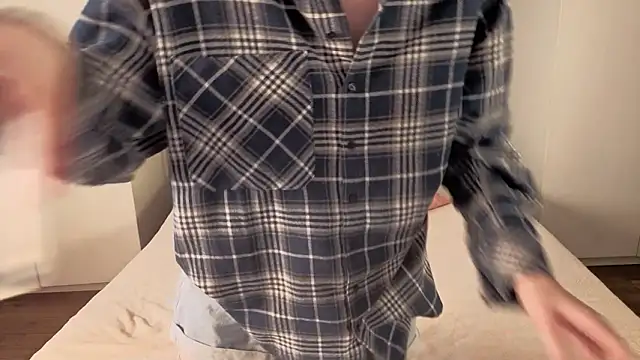 Snapshot of Danny_loves_Mary chatting on March 13, 2026, 2:05 am Danny loves Mary online show from March 13, 2026, 2:05 am