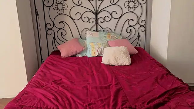 Snapshot of Danny_loves_Mary chatting on April 29, 2026, 2:38 am Danny loves Mary online show from April 29, 2026, 2:38 am