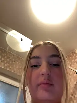 Marisaaasss online show from December 18, 2025, 10:30 am