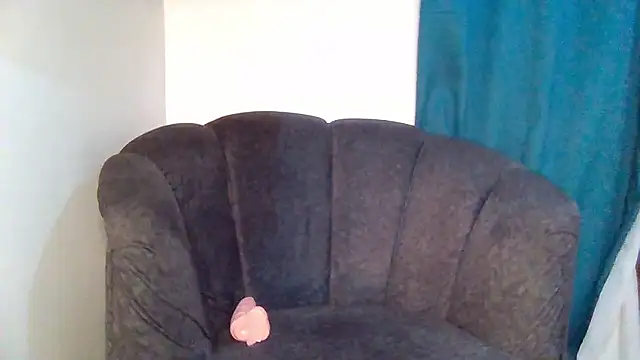 Snapshot of sny-- chatting on January 18, 2026, 1:42 am sny-- online show from January 18, 2026, 1:42 am