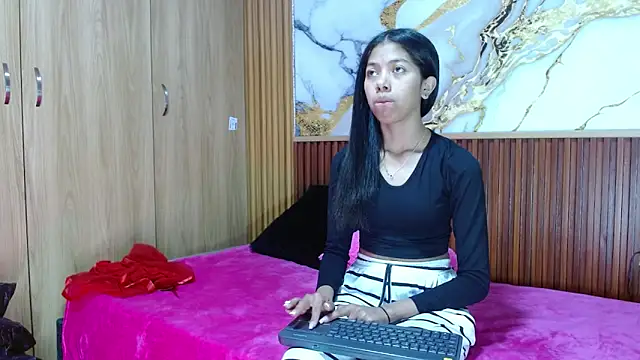 meliangels303av online show from February 13, 2026, 2:44 am