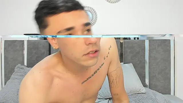 Adam Grey  online show from November 18, 2025, 11:24 am